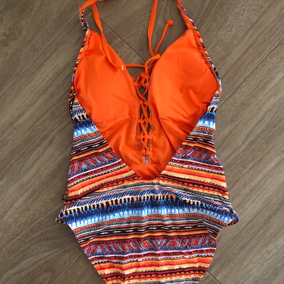 La vie en rose one piece swimsuit. - Picture 3 of 3